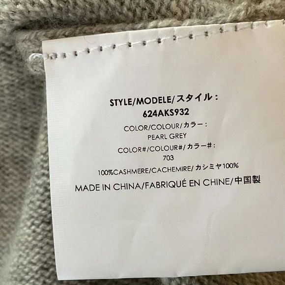 MICHAEL KORS COLLECTION
Cashmere Tie-Waist Dress, Medium - Picture 7 of 8